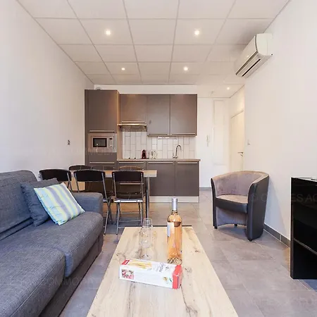 Apartment Aout 31 *